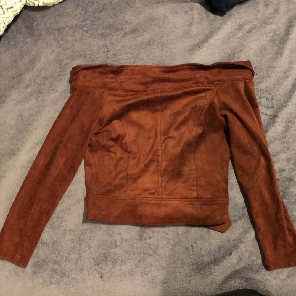 Fashion nova suede jacket in burgundy - Picture 6 of 6